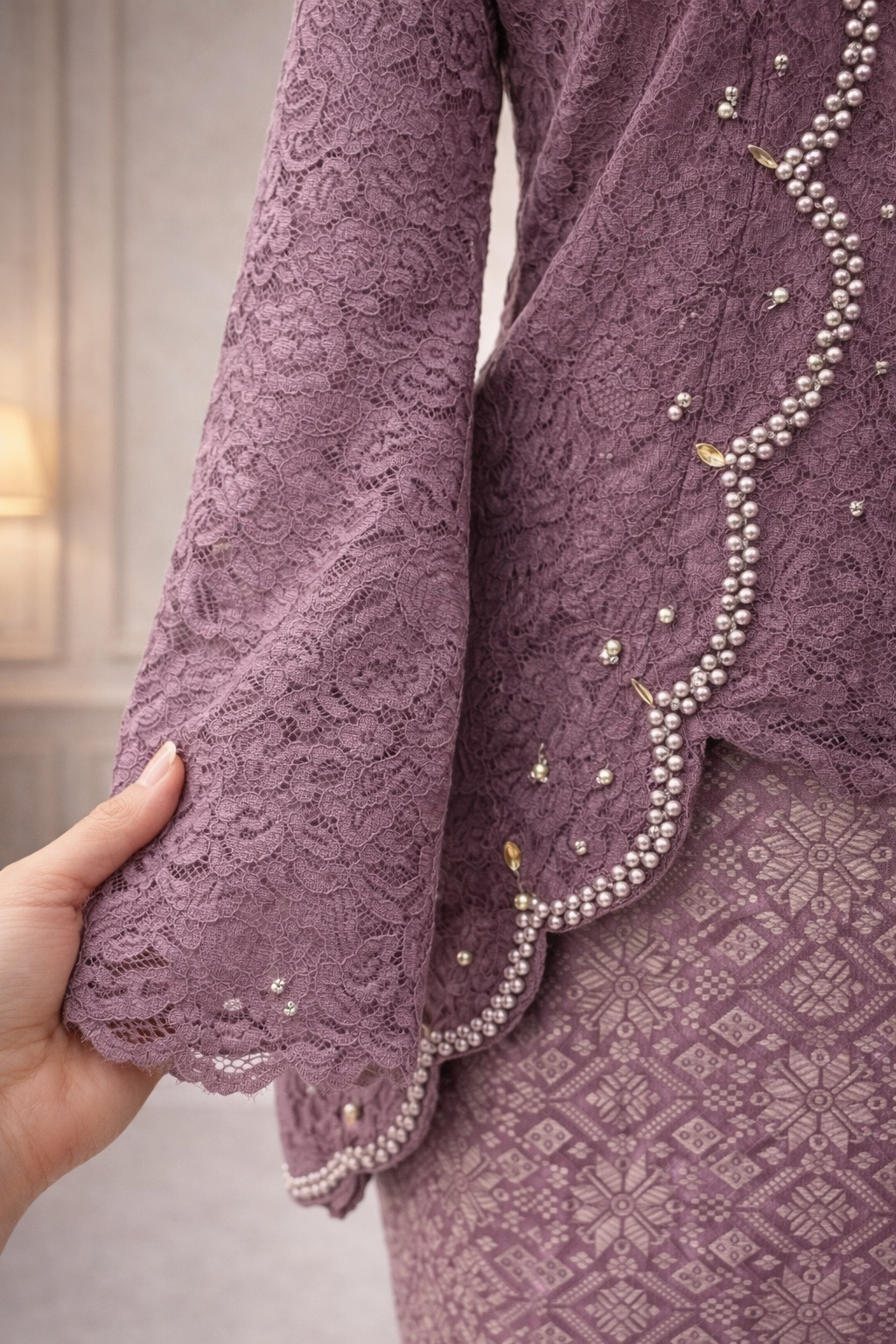 Tyara Luxe Kebaya Set – Dusty Mauve